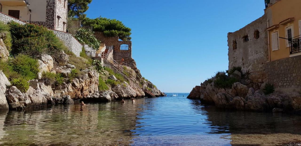 La Caletta Bed and Breakfast Santa Flavia Eksteriør billede